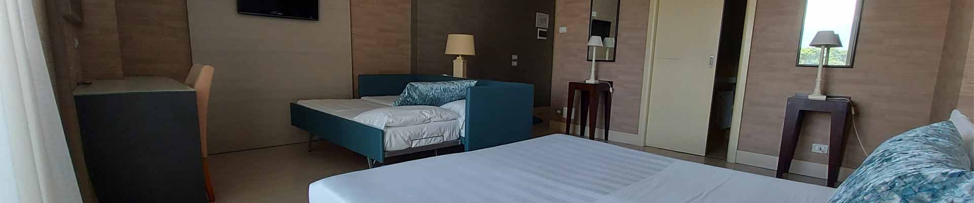 Camera Quadrupla Superior Monti